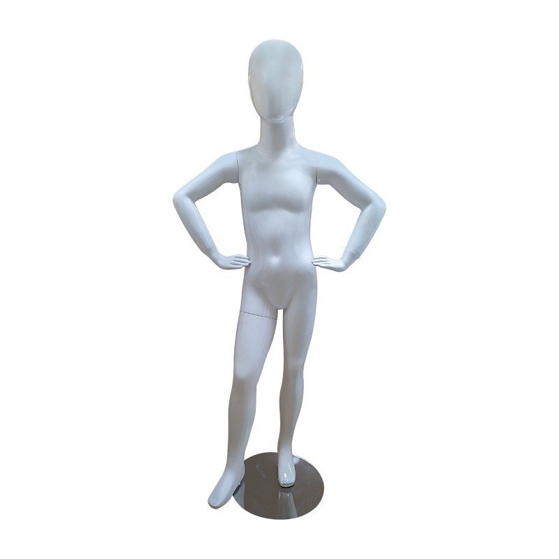 Mannequin enfant sans visage pour vitrine – blanc, finition brillante Mannequin enfant sans visage pour vitrine – blanc, finition brillante